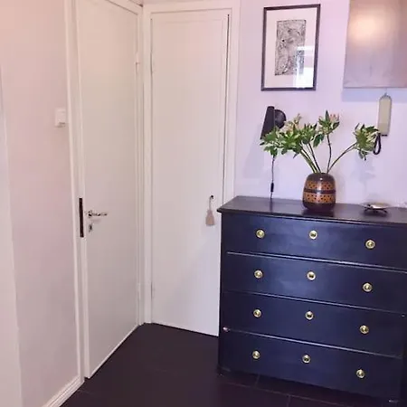 Fully-equipped 2br Family In Center 公寓 *