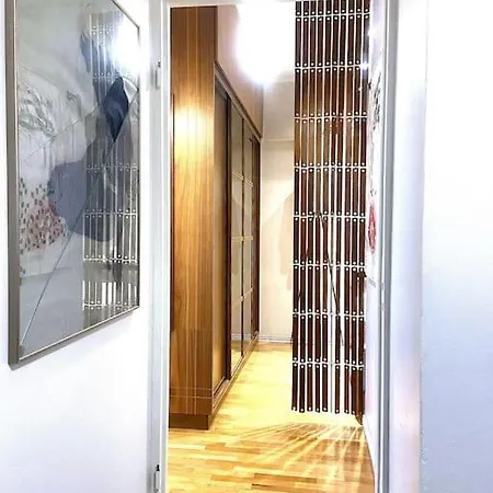 Fully-equipped 2br Family In Center *