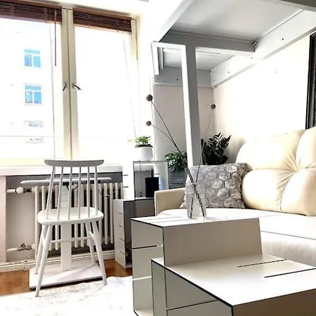 Fully-equipped 2br Family In Center