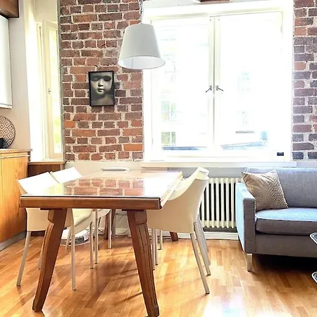 Fully-equipped 2br Family In Center 公寓 *